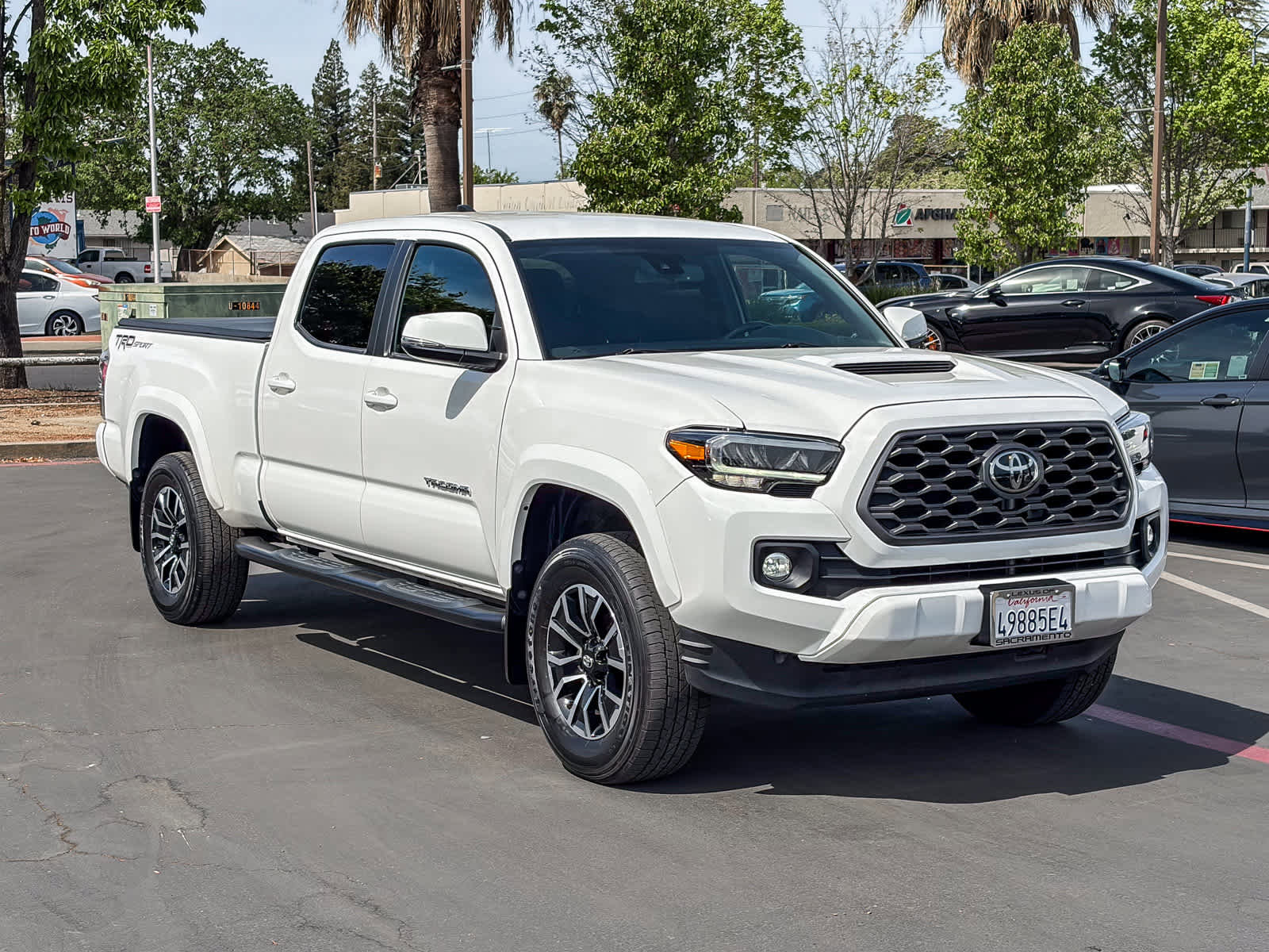Used 2021 Toyota Tacoma TRD Sport w/ Technology Package image 5