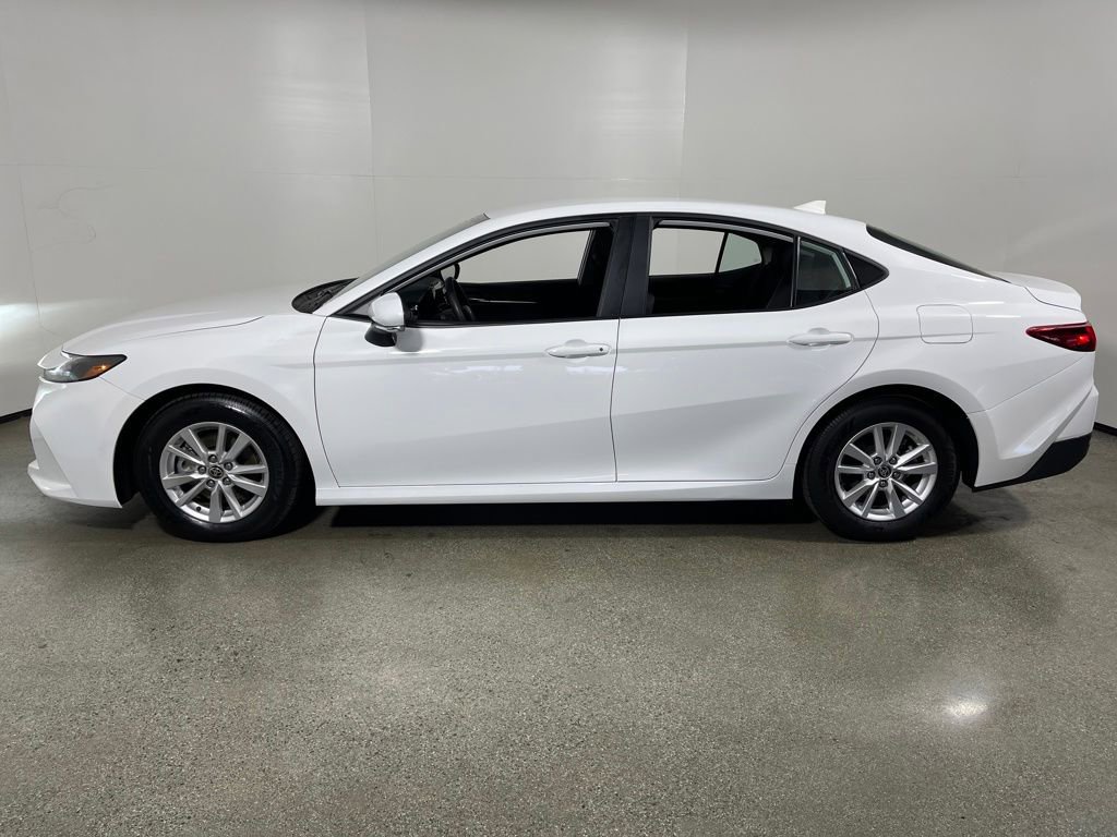 Certified 2025 Toyota Camry LE image 6