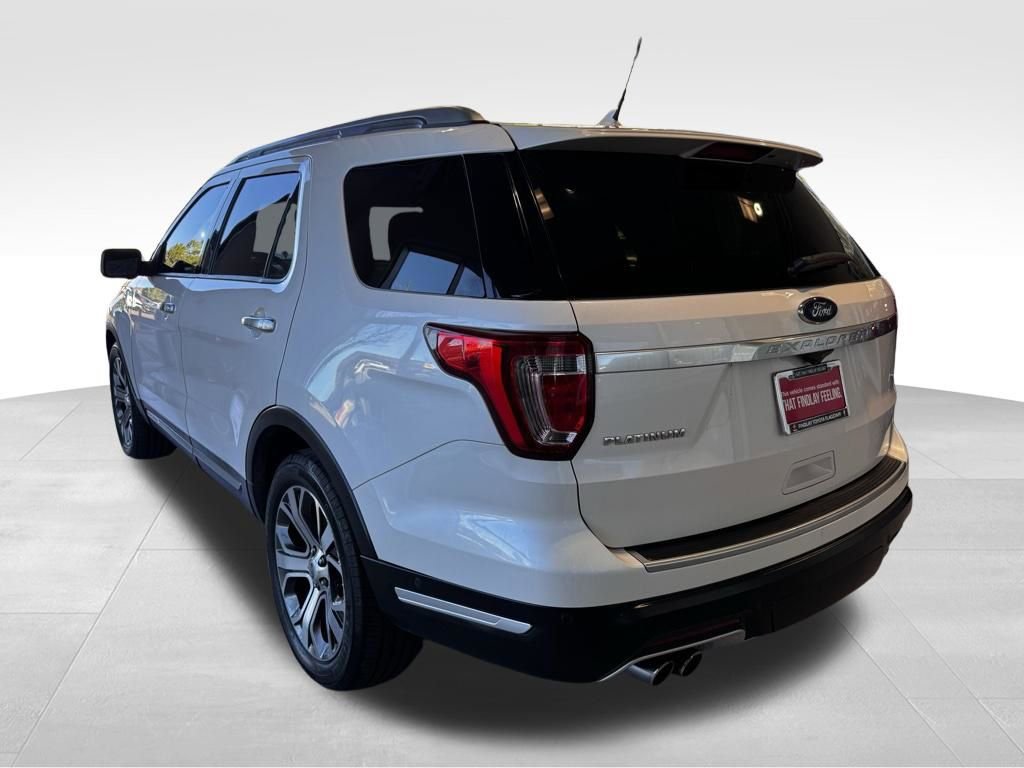 Used 2019 Ford Explorer Platinum image 4
