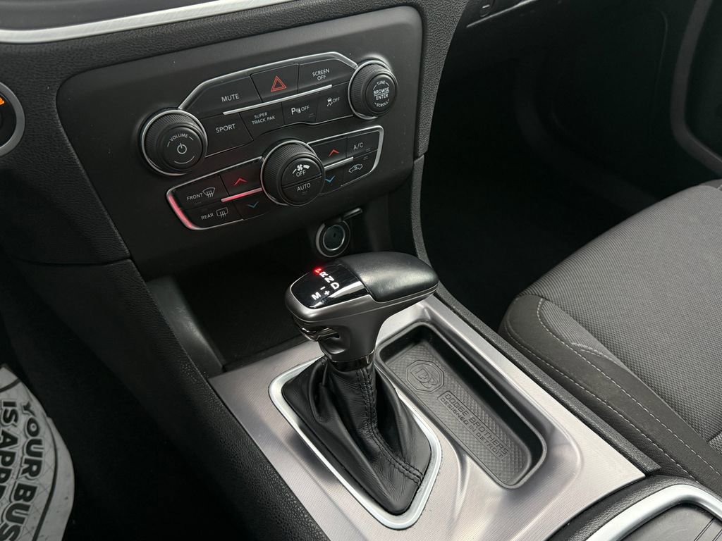 Used 2022 Dodge Charger SXT w/ Cold Weather Package image 31