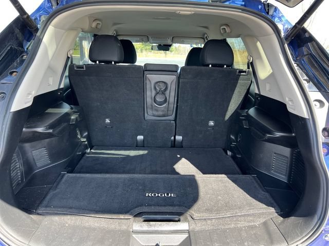Used 2019 Nissan Rogue SV FWD image 14