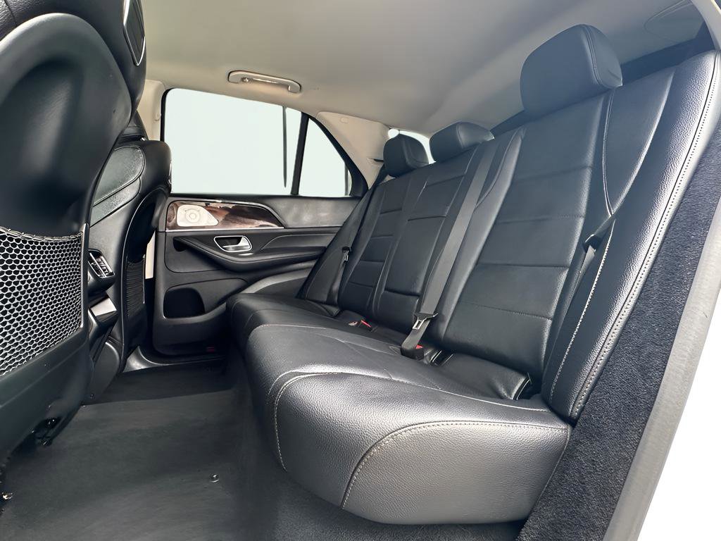 Used 2020 Mercedes-Benz GLE 450 4MATIC w/ Premium Package image 24