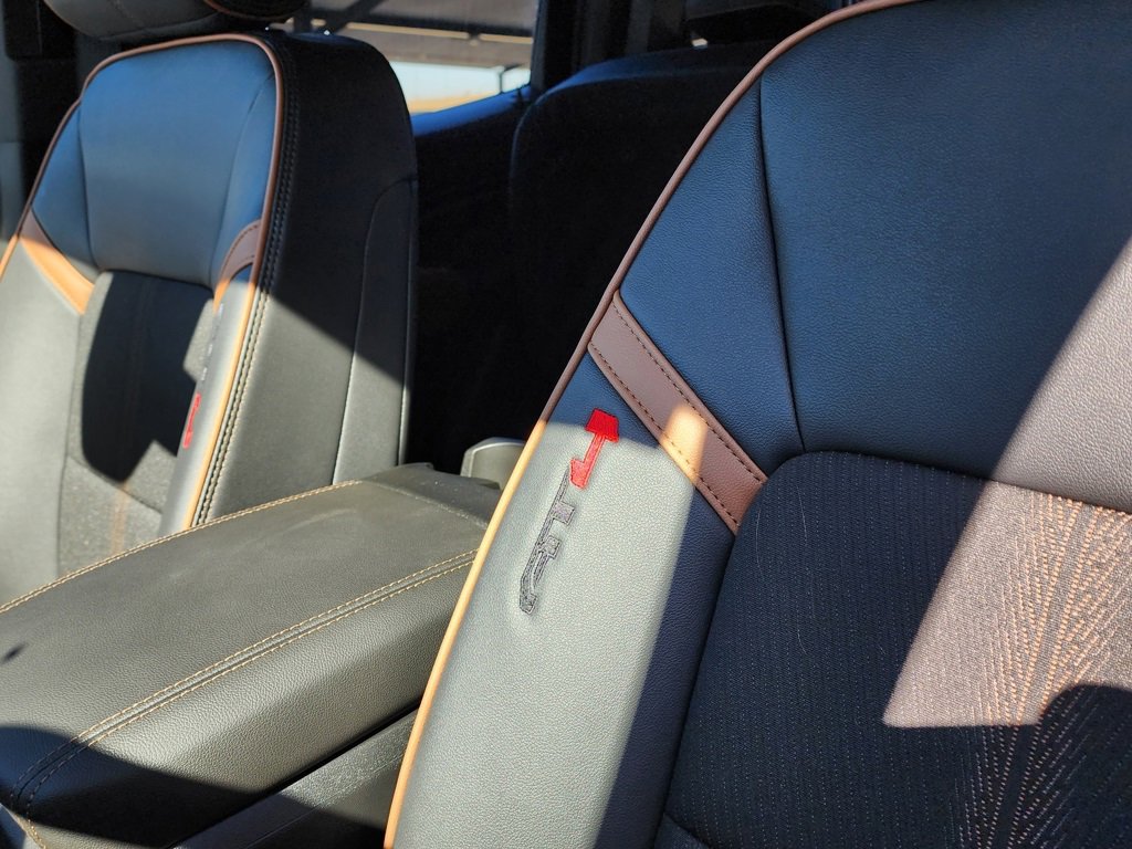 New 2026 GMC Canyon AT4 image 16