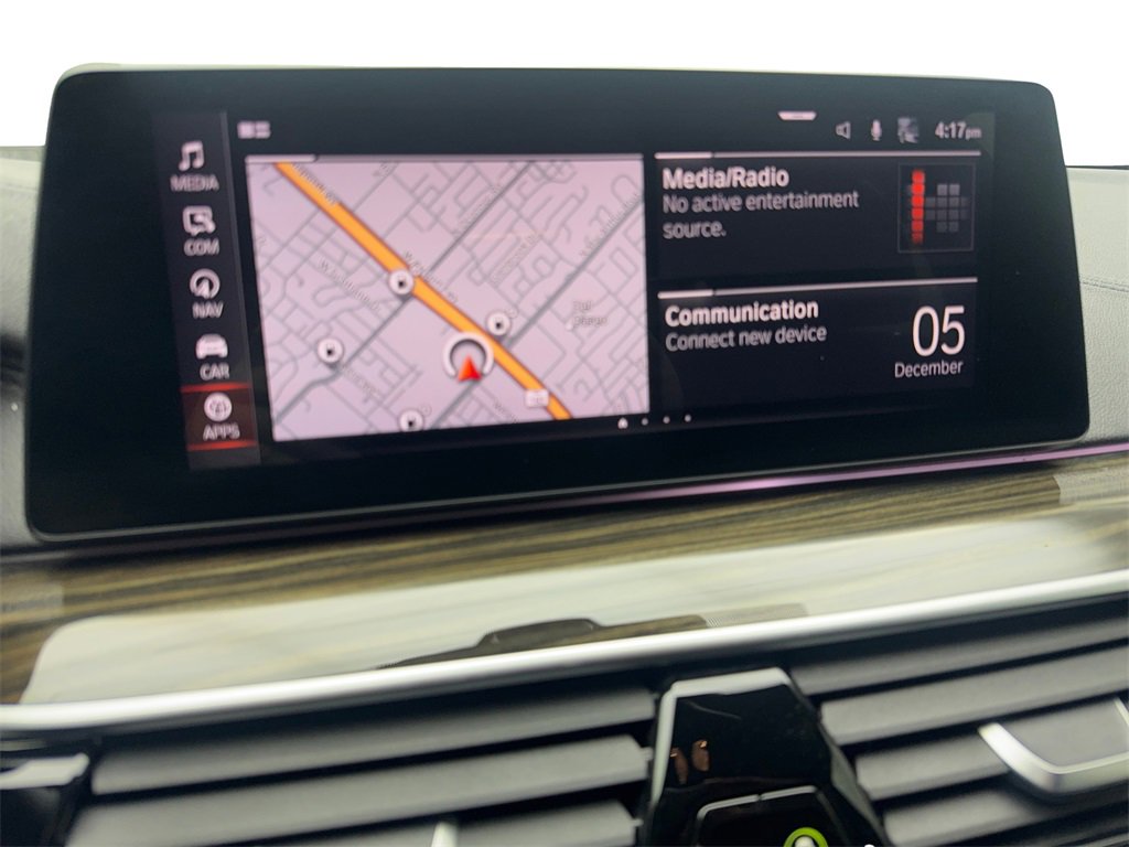 Used 2020 BMW M550i xDrive w/ Executive Package image 63