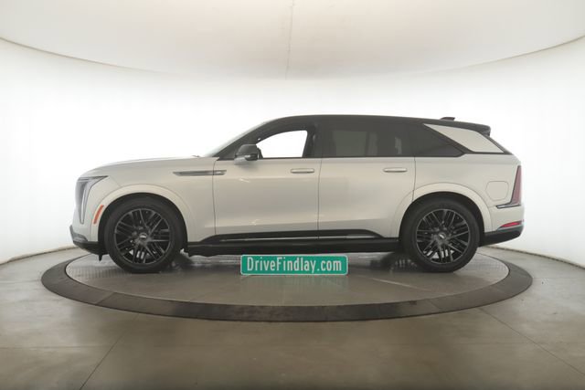 Used 2025 Cadillac Escalade IQ Sport 2 w/ LPO, ONYX Package image 9