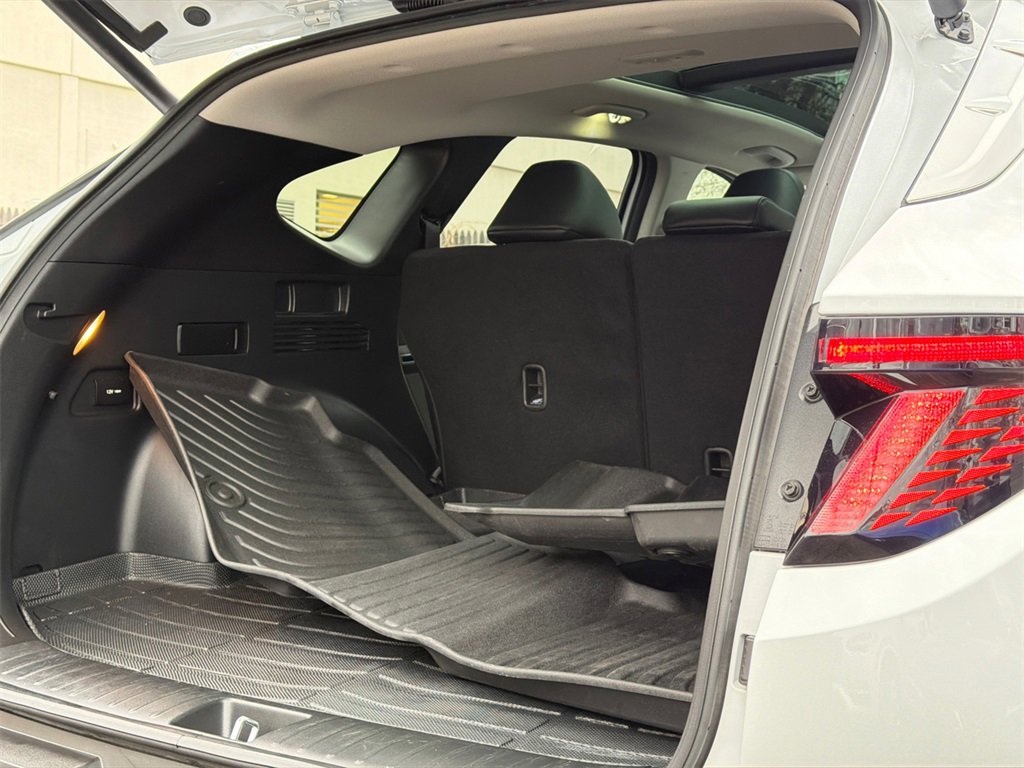 Used 2024 Hyundai Tucson Limited image 9