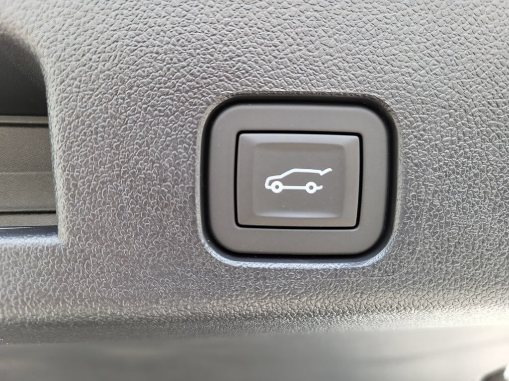 New 2025 GMC Acadia Elevation w/ Black Edition AWD/4WD image 10