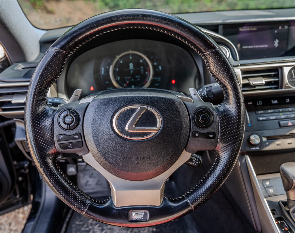 Used 2016 Lexus IS 350 w/ F Sport Package RWD image 15