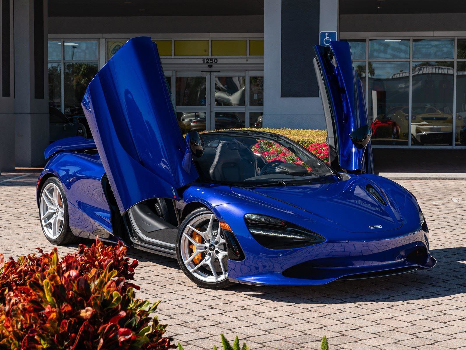 Used 2024 McLaren 750S Spider image 16