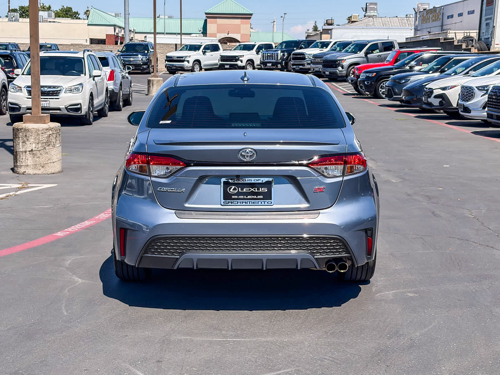 Used 2020 Toyota Corolla SE w/ Carpet Mat Package (TMS) FWD image 3