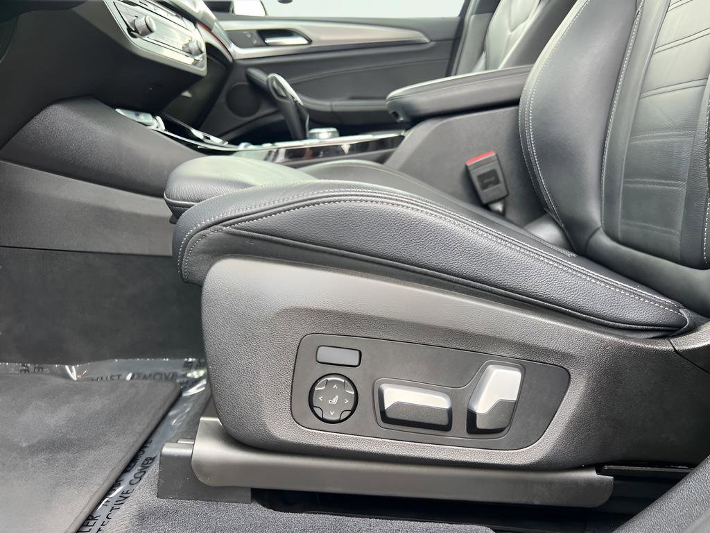 Used 2018 BMW X3 M40i image 37