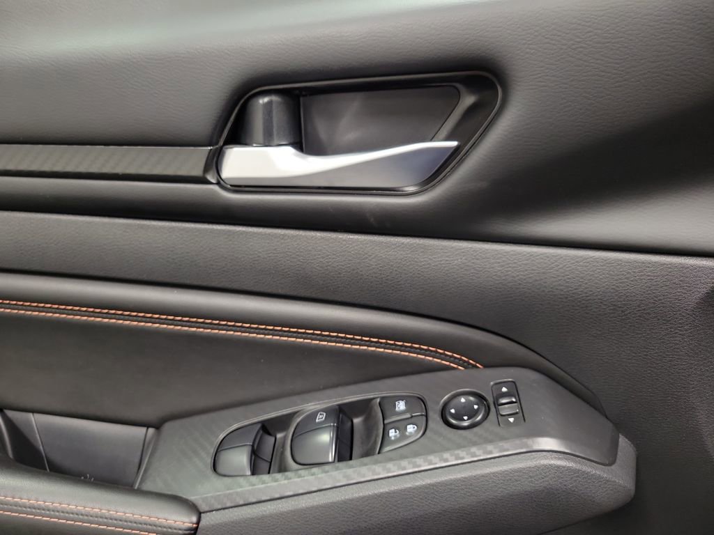 Used 2022 Nissan Altima 2.5 SR image 18