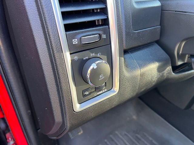 Used 2022 RAM 1500 Classic Warlock image 18