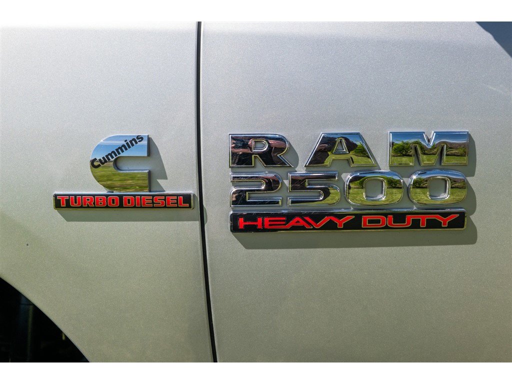 Used 2018 RAM 2500 Tradesman w/ Chrome Appearance Group image 19