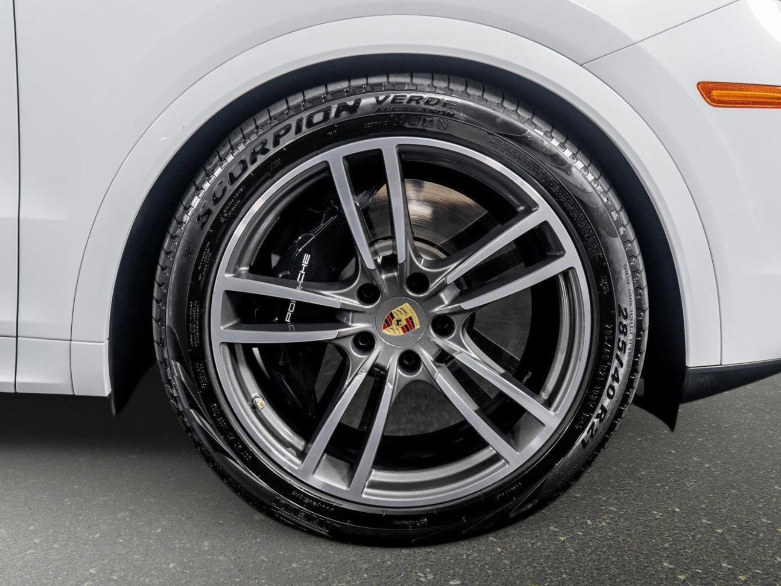 Used 2023 Porsche Cayenne Turbo w/ Premium Package Plus (PI3) AWD/4WD image 8