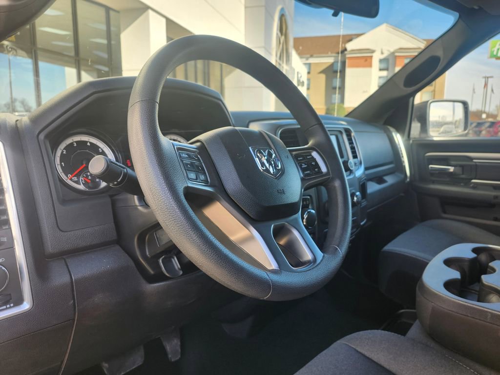 Used 2024 RAM 1500 Classic Warlock image 16