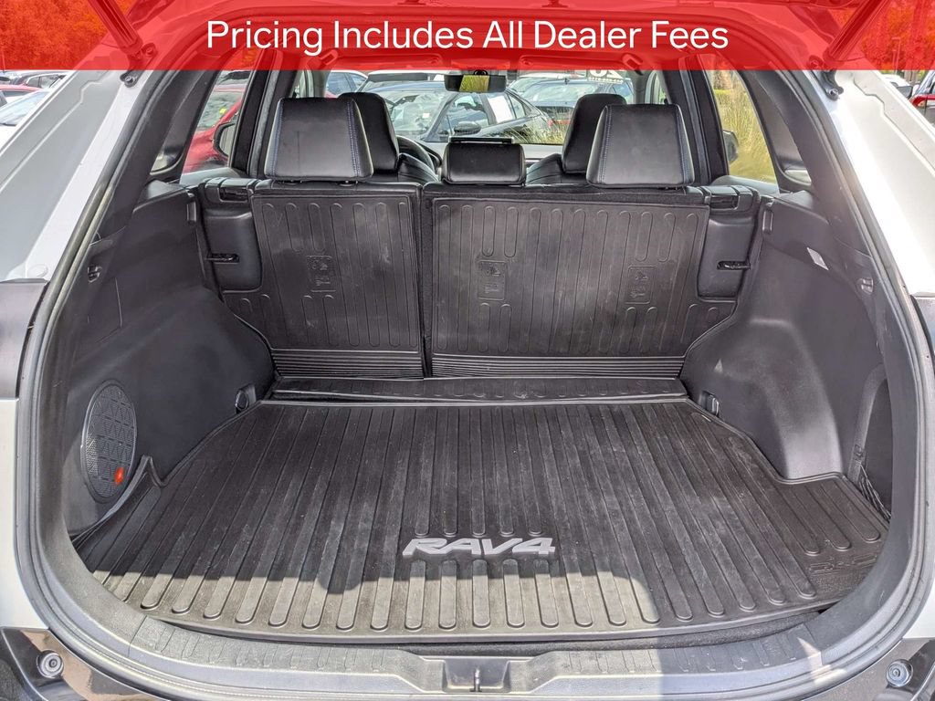 Certified 2020 Toyota RAV4 XSE w/ XSE Grade Weather Package AWD/4WD image 14