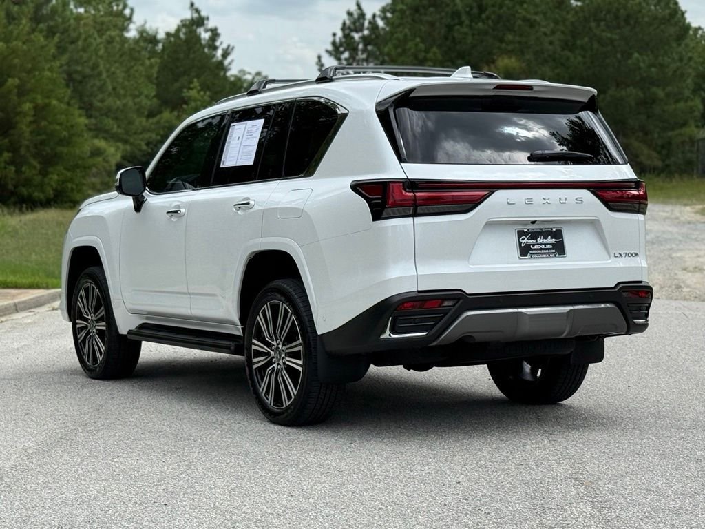 Certified 2026 Lexus LX 700h Luxury AWD/4WD image 12