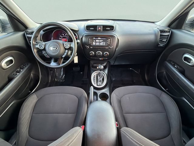 Used 2018 Kia Soul FWD image 26