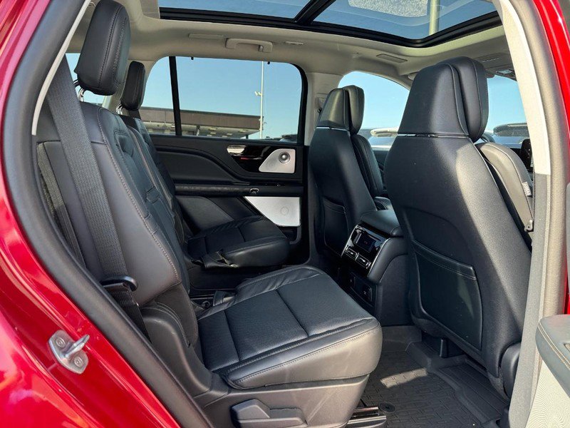 New 2025 Lincoln Aviator Reserve w/ Equipment Group 201A AWD/4WD image 14