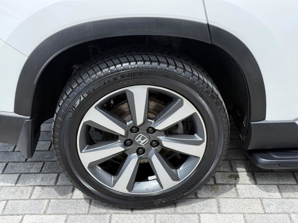 Used 2023 Honda Pilot Elite image 41