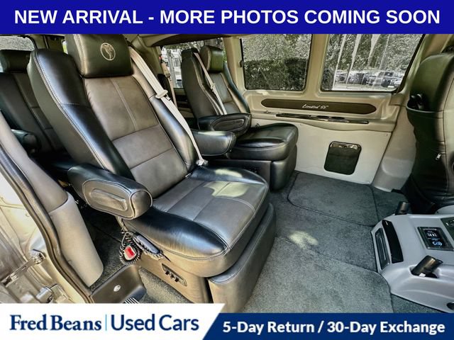 Used 2018 Chevrolet Express 2500 w/ Enhanced Convenience Package RWD image 35