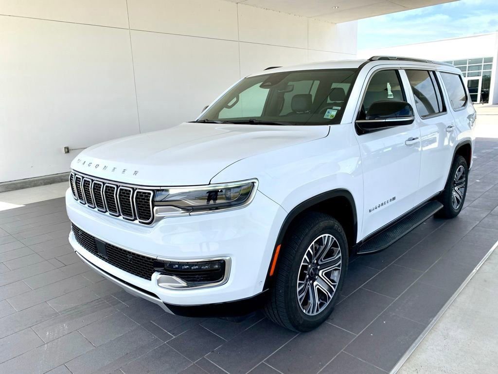 Used 2025 Jeep Wagoneer Series II w/ 8-Passenger Seating Package