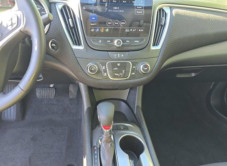 Used 2024 Chevrolet Malibu RS FWD image 8