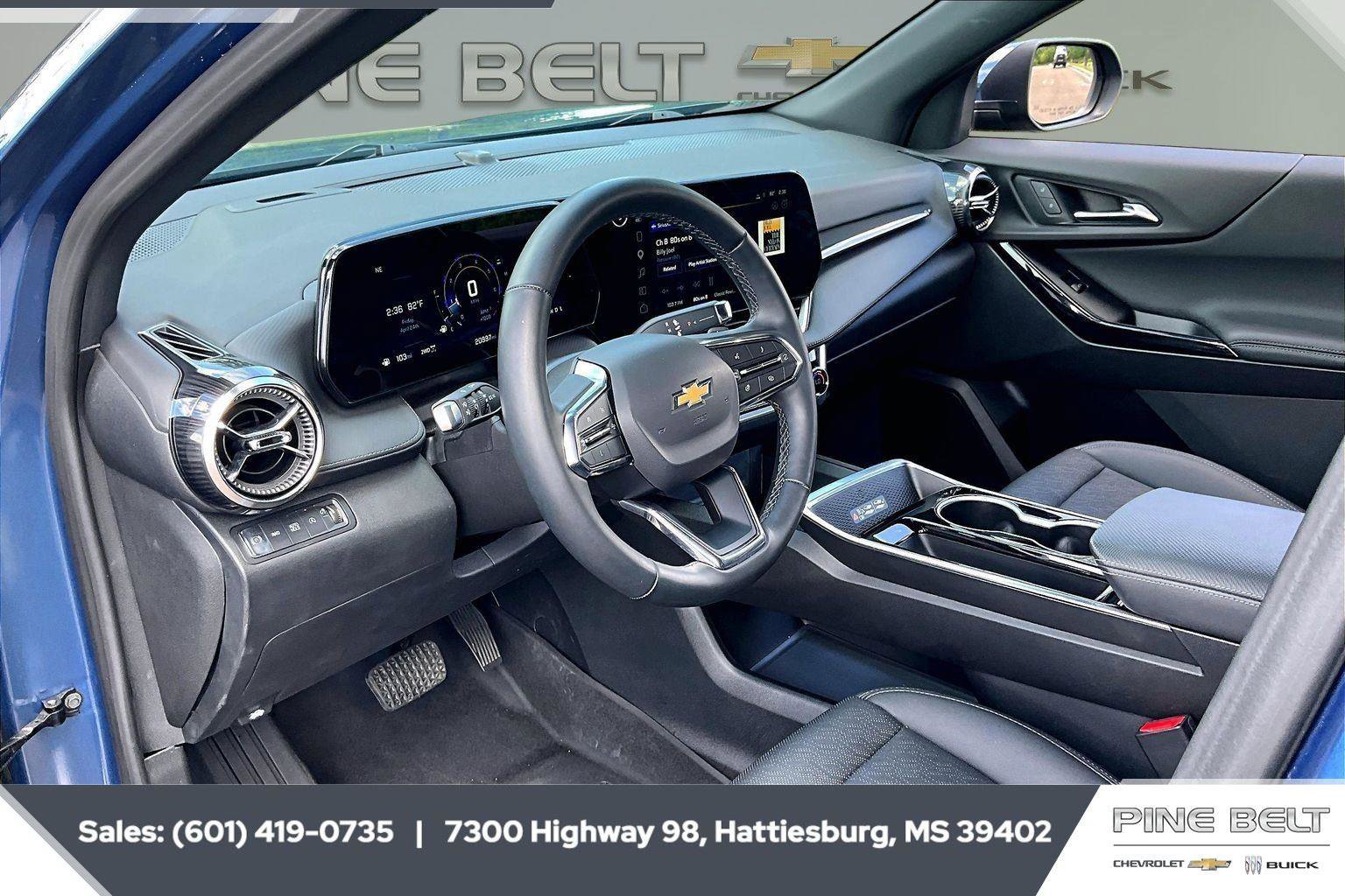 Used 2025 Chevrolet Equinox LT w/ Convenience Package II AWD/4WD image 12
