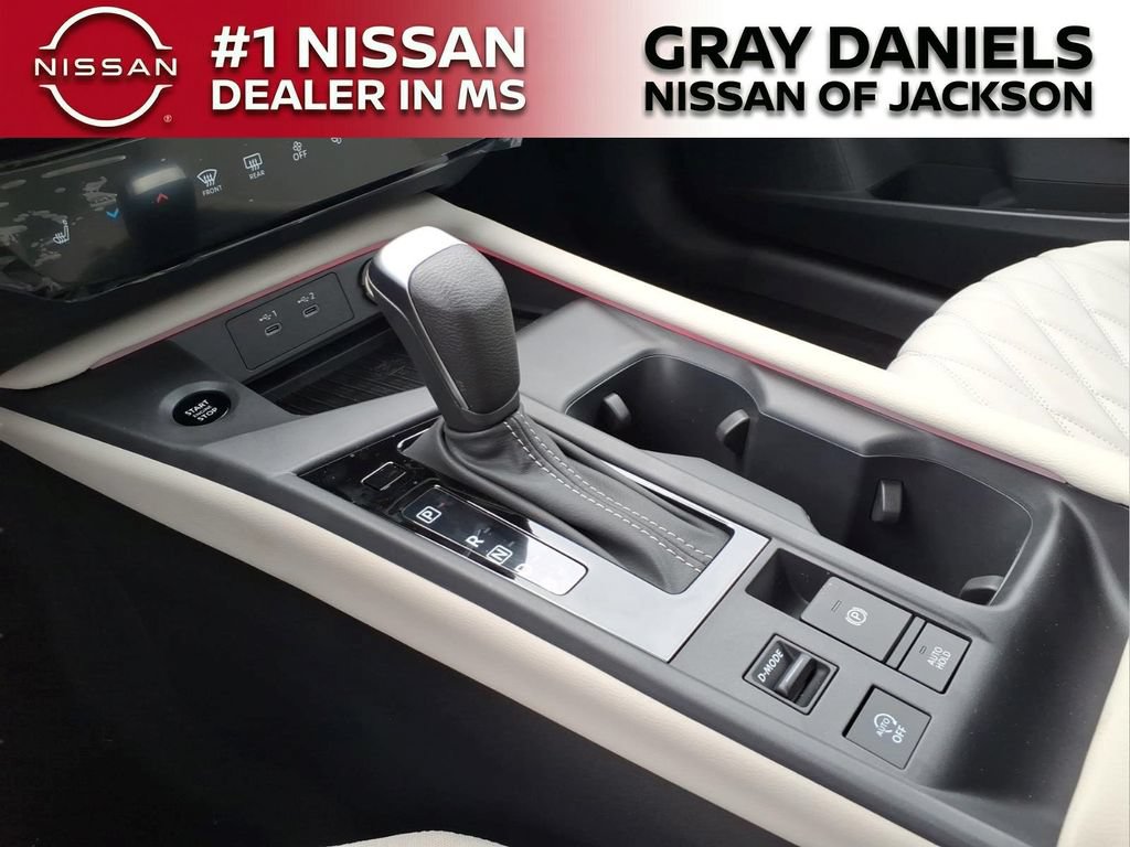 New 2026 Nissan Sentra SL w/ Floor Mat Package FWD image 19