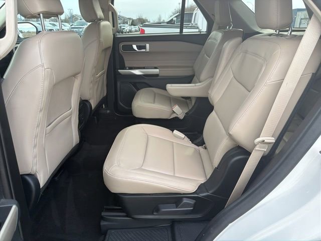 Certified 2023 Ford Explorer XLT w/ Equipment Group 202A image 18
