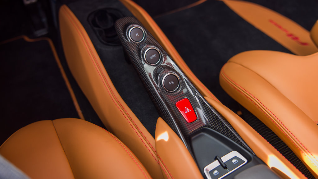 Certified 2023 Ferrari F8 Tributo RWD image 22