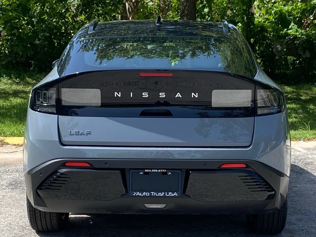 Used 2026 Nissan Leaf Platinum+ FWD image 6