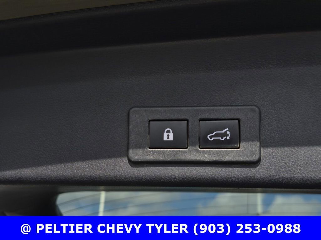 Used 2024 Subaru Ascent Onyx Edition image 9