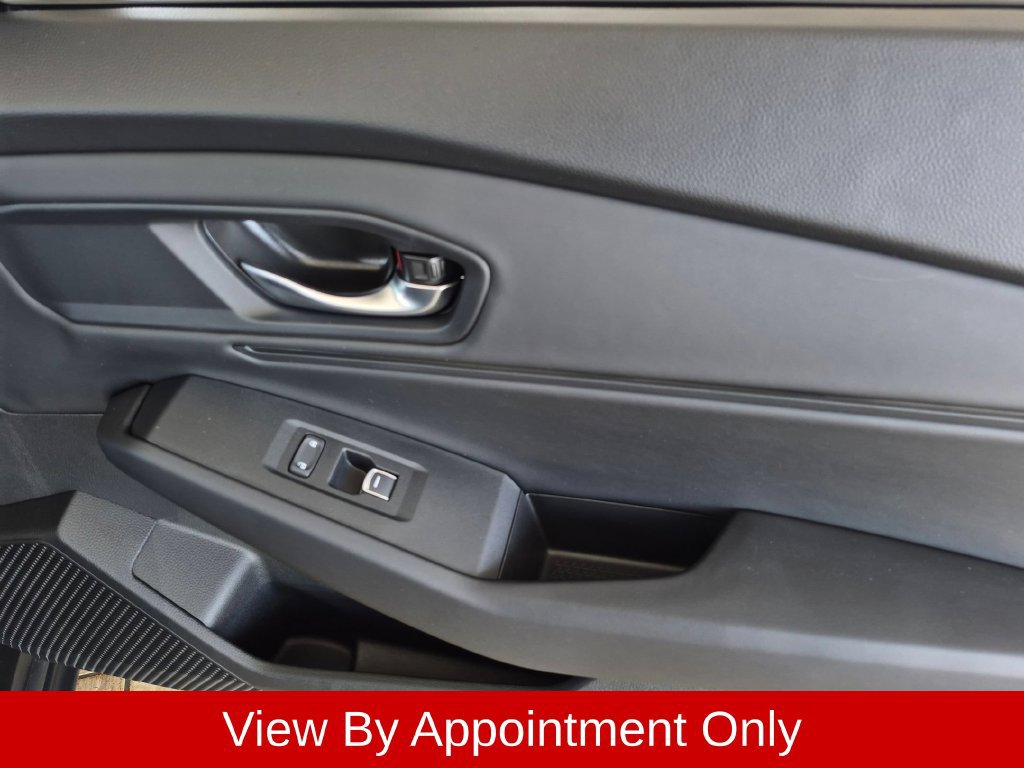 Used 2025 Honda Accord SE image 32