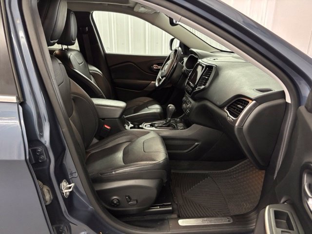 Used 2021 Jeep Cherokee Limited AWD/4WD image 29