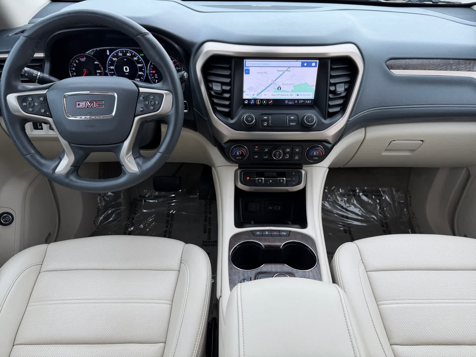 Used 2023 GMC Acadia Denali w/ Denali Ultimate Package AWD/4WD image 6