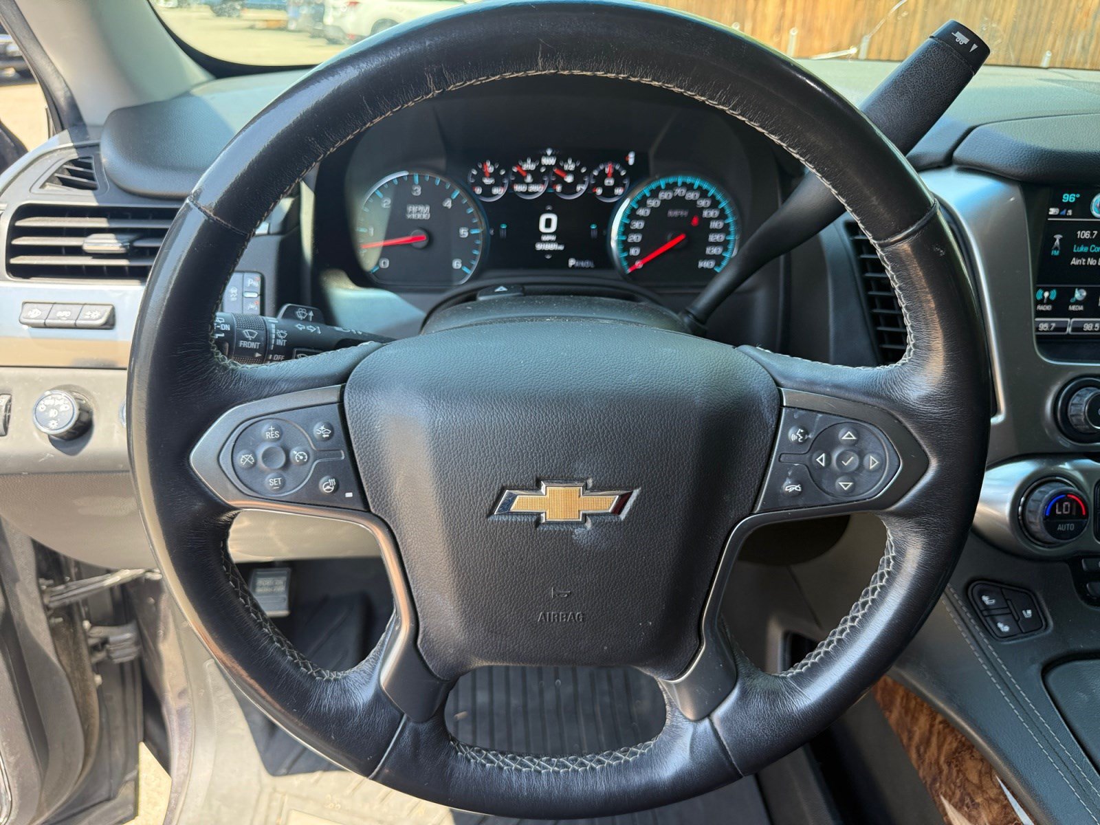 Used 2018 Chevrolet Suburban Premier AWD/4WD image 9