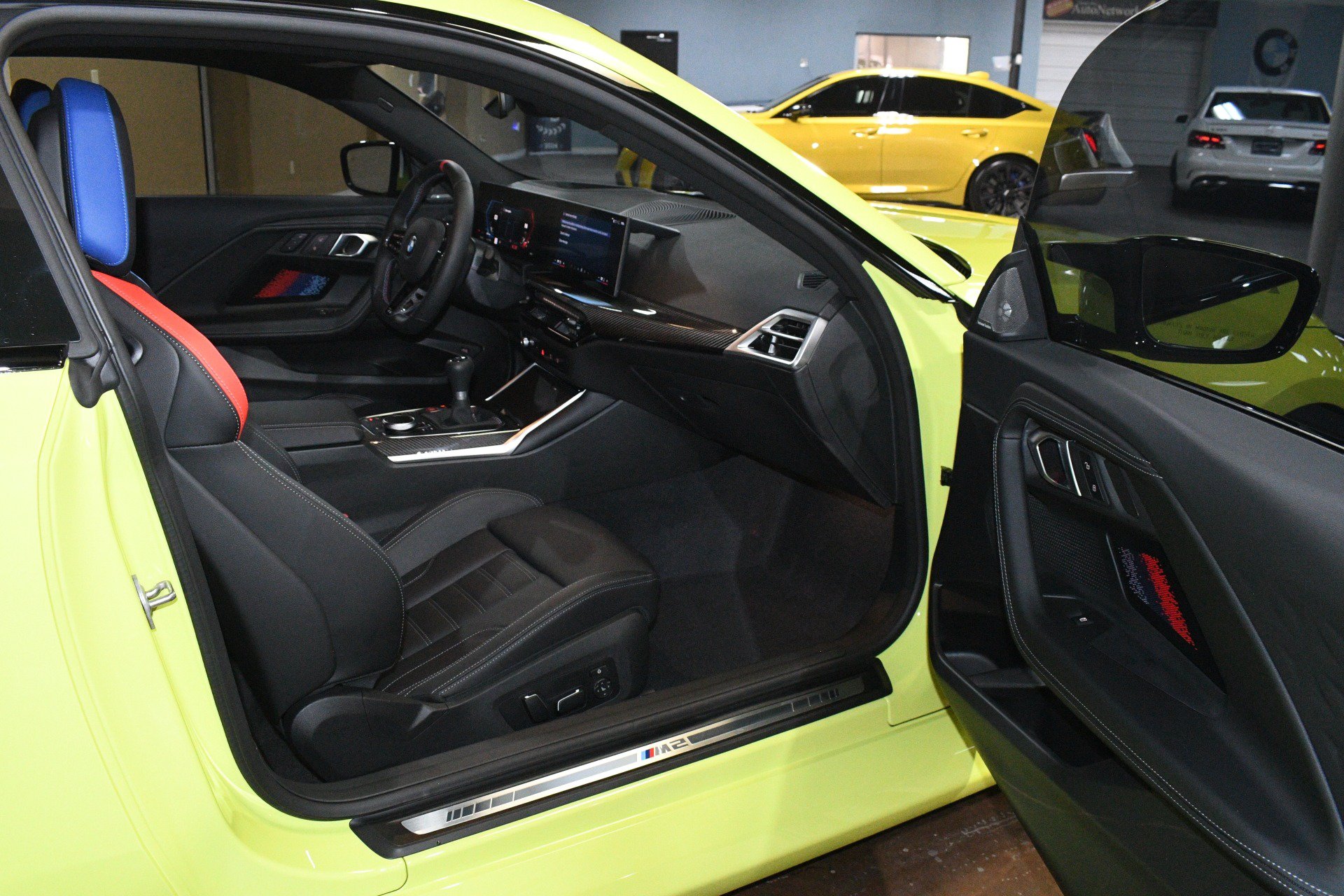 Used 2025 BMW M2 w/ Lighting Package RWD image 48