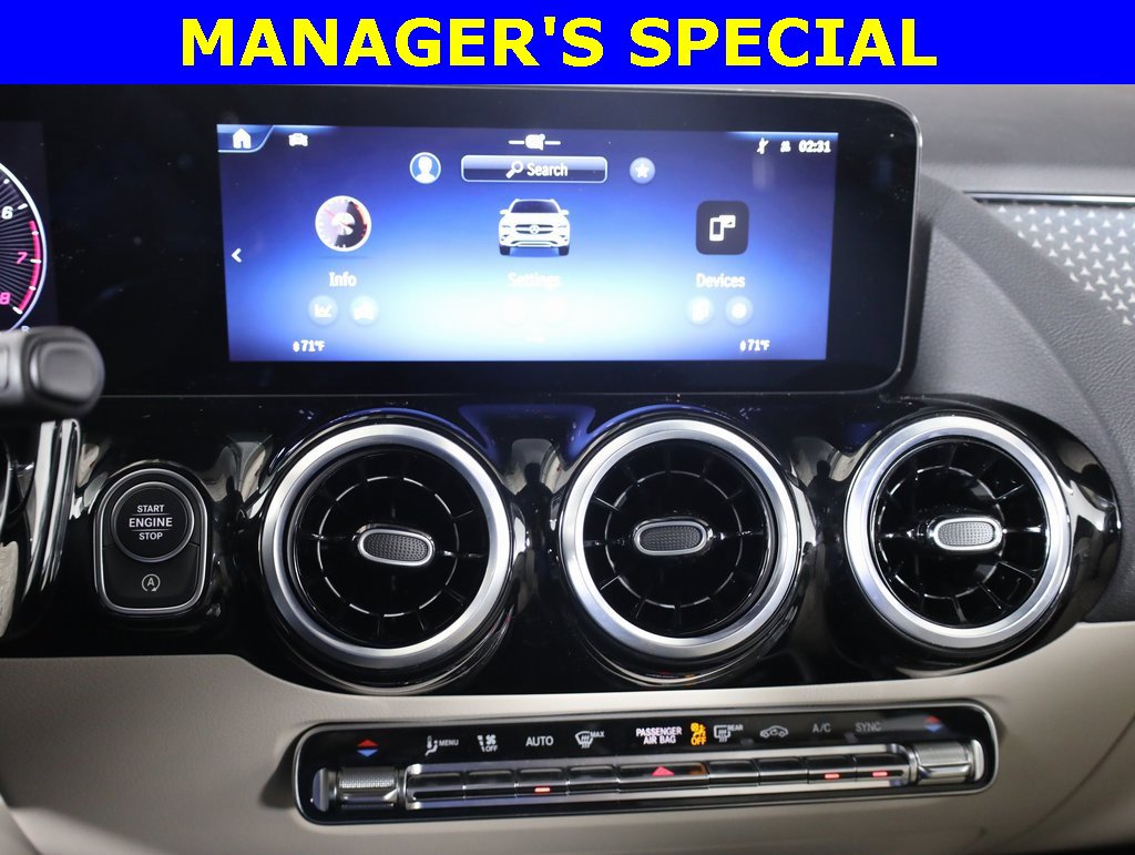 Used 2025 Mercedes-Benz GLA 250 4MATIC image 23