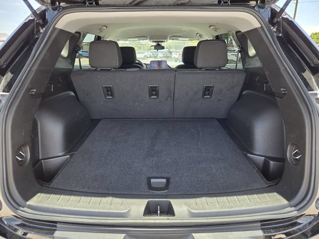Used 2025 Chevrolet Blazer LT FWD image 10