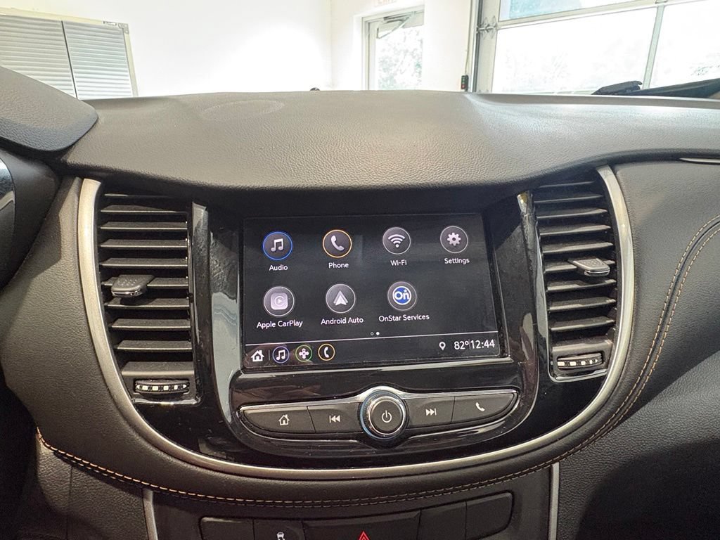 Used 2020 Chevrolet Trax LS AWD/4WD image 24