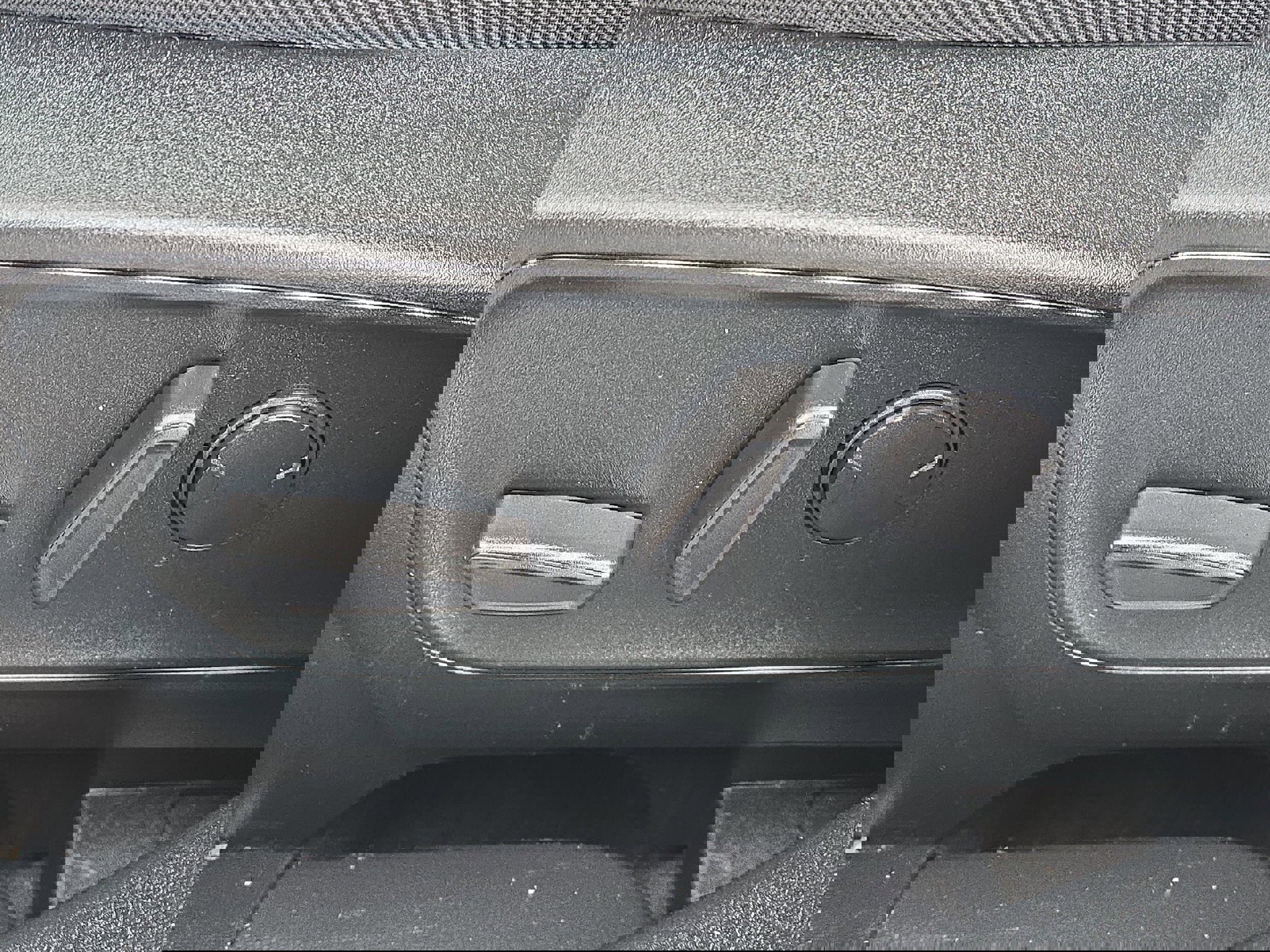 Certified 2022 Ford Escape SE w/ SE Sport Appearance Package image 22