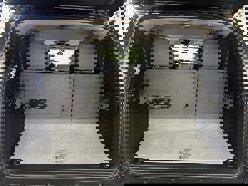 Used 2014 Toyota Sequoia Platinum image 15