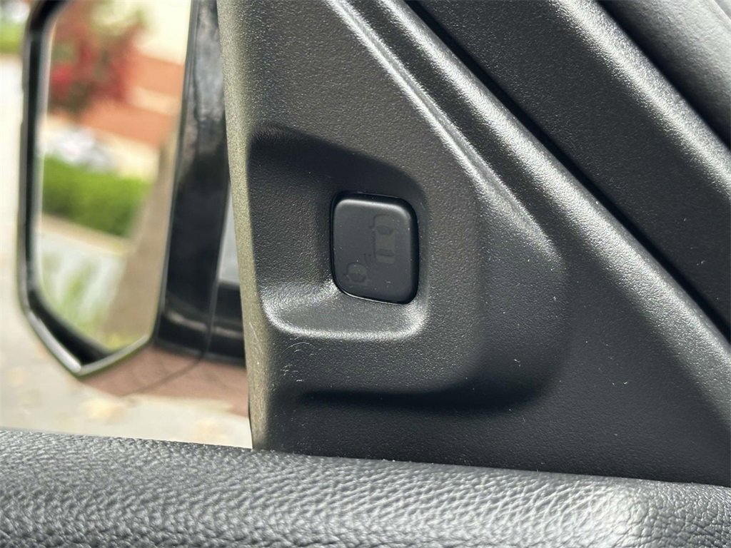 Certified 2023 Acura MDX SH-AWD w/ Technology Package image 23