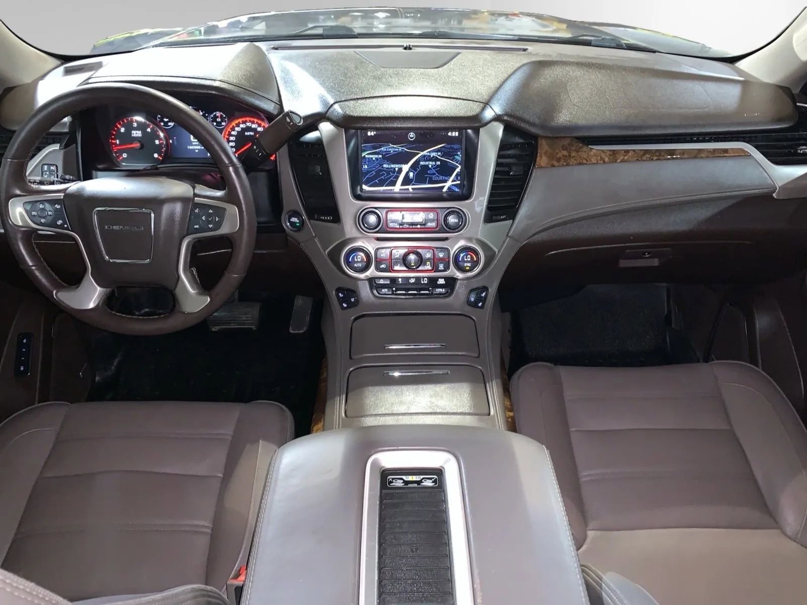 Used 2015 GMC Yukon XL Denali w/ Premium Package AWD/4WD image 19