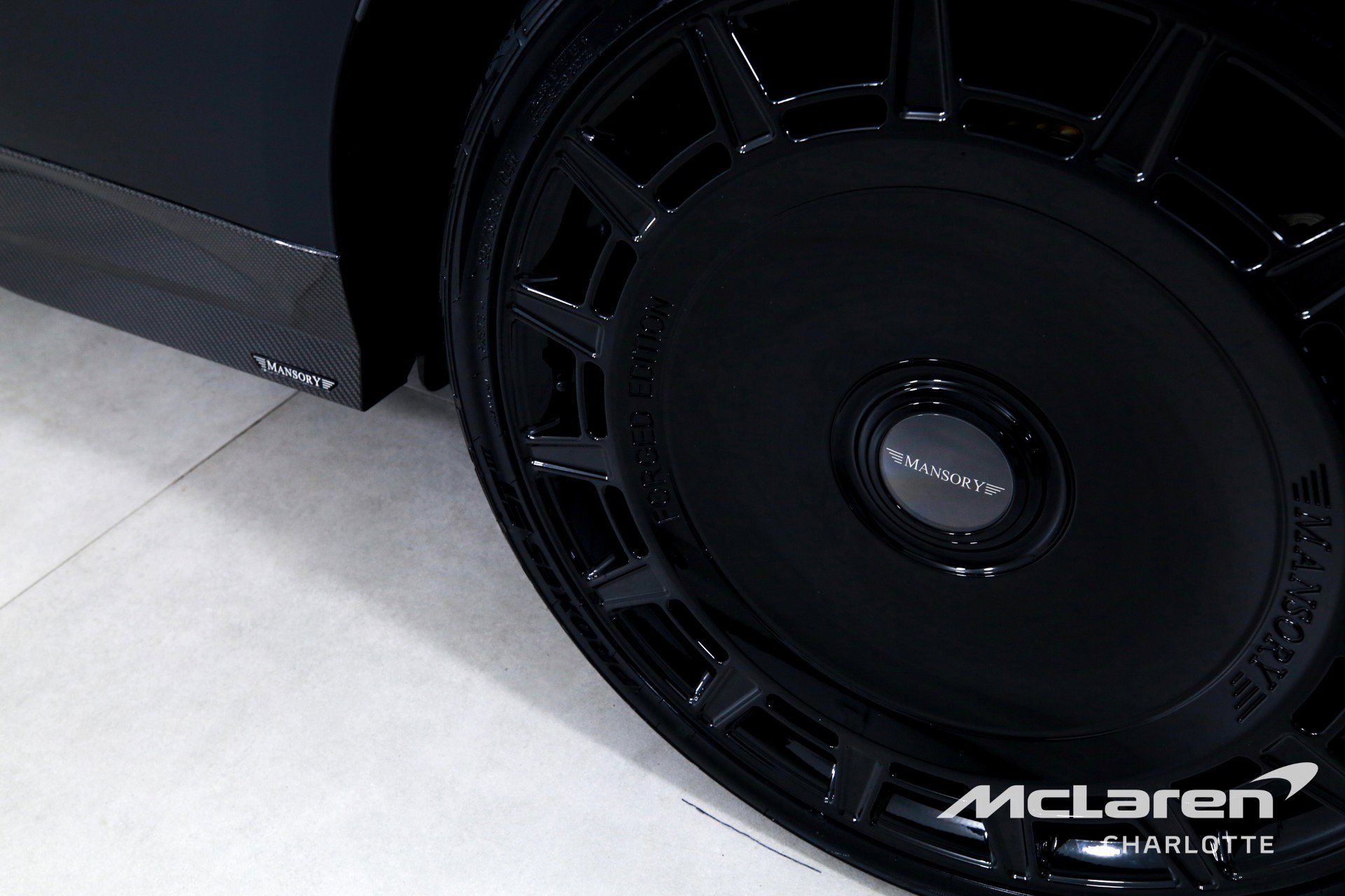 Used 2025 Land Rover Range Rover Sport SV Edition Two image 47