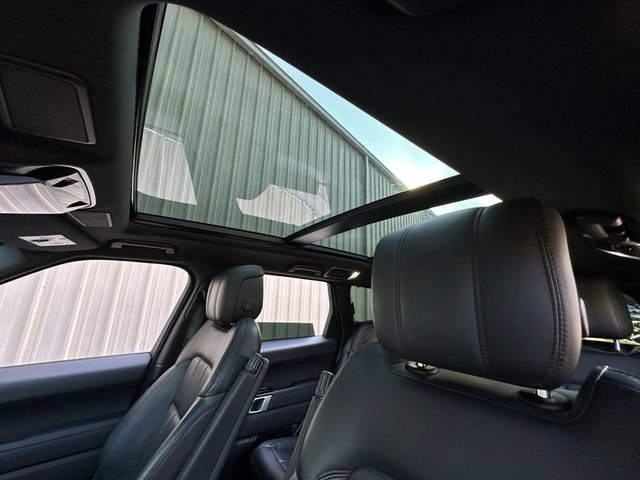 Used 2021 Land Rover Range Rover Sport HSE Silver Edition image 32