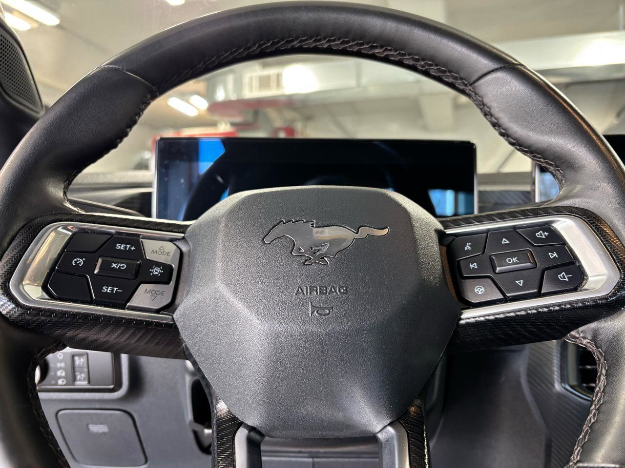 Used 2024 Ford Mustang Convertible image 21