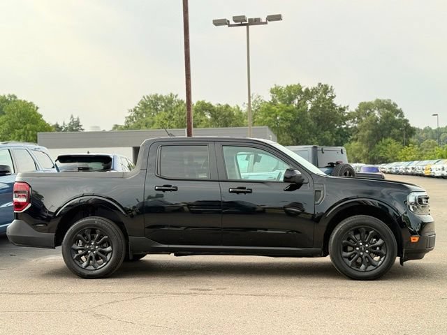 Used 2024 Ford Maverick Lariat w/ Black Appearance Package AWD/4WD image 32